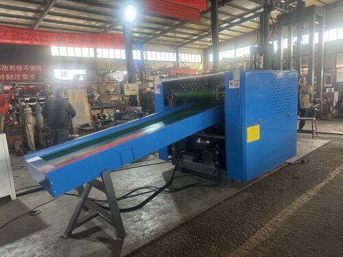 Последние новости компании о Fiber Cutting Machine Outlook 2026: Automation and Precision Blades Reshape Glass and Carbon Fiber Processing
