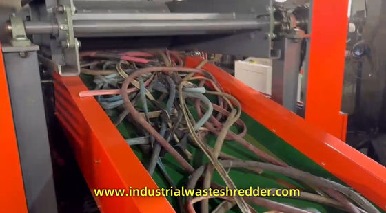 Хорошая цена. Мягкие кабельные оболочки шредер изоляционный трубный дробилка высокопрочный инструмент сплав сталь большая емкость онлайн