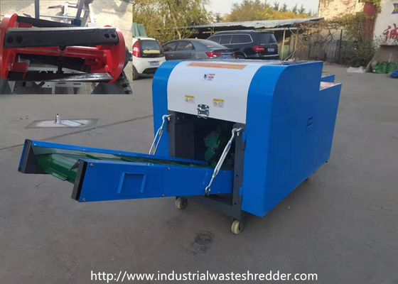 Хорошая цена. Настраиваемый разряд размера пластмассовой пленки Shredder с вращающимися скрученные лезвия и прочные лезвия онлайн